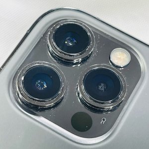 iPhone13 アウトカメラ修理