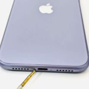 iPhone11 ライトニングクリーニング