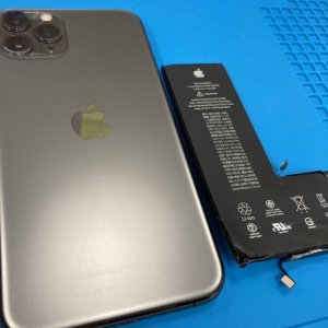 iPhone11 バッテリー交換修理