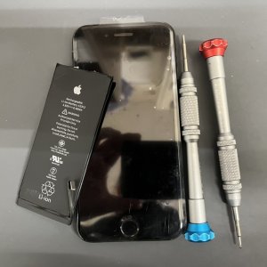 iPhoneSE2 バッテリー交換 即日交換