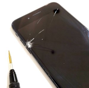 iPhone8 フロントパネル交換