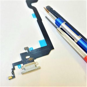 iPhoneX ライトニング ドックコネクター交換