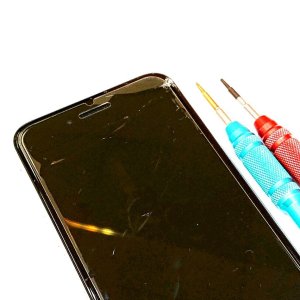 iPhoneSE3 フロントパネル交換