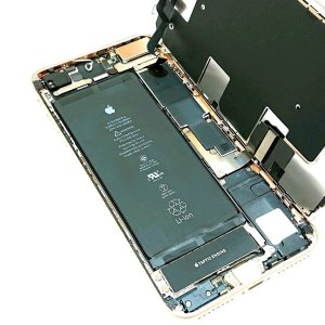 iPhone8 Plus バッテリー交換