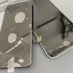 iPhoneSE2 液晶交換