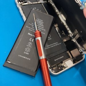 iPhone8 バッテリー交換