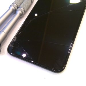 iPhoneXS フロントパネル交換