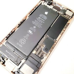 iPhone8 バッテリー交換