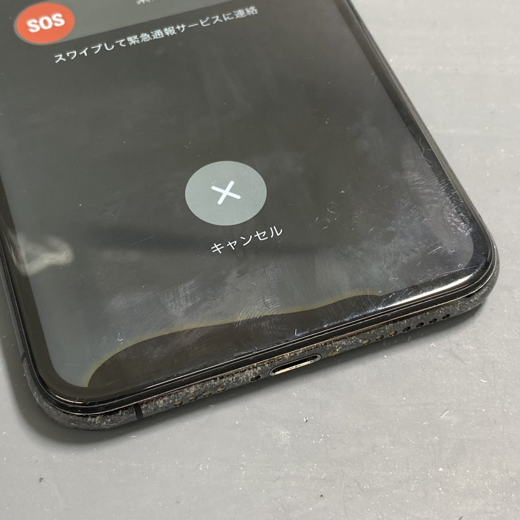 iPhoneXS 液晶交換