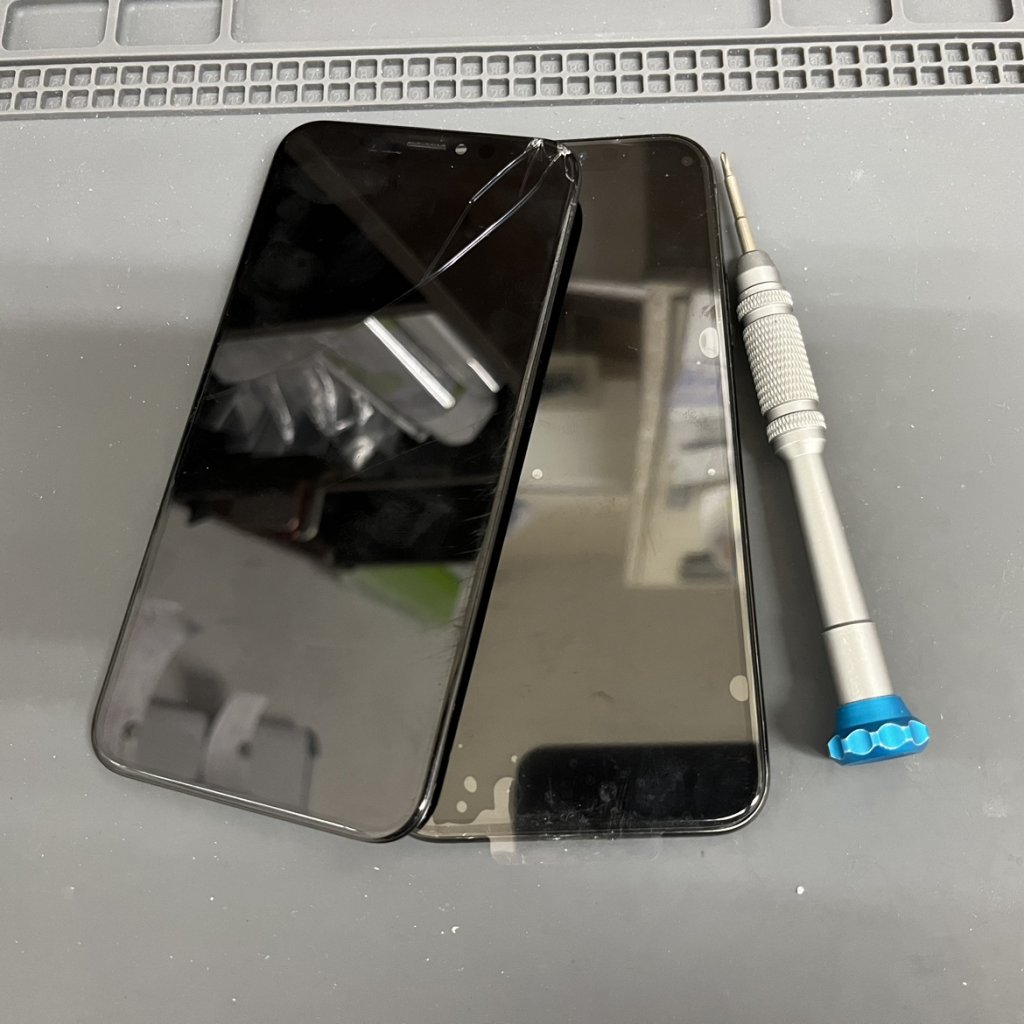 iPhoneX 液晶交換