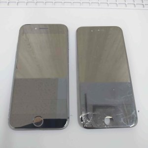 iPhone8 フロントパネル交換