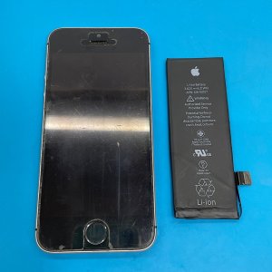 iPhoneSE バッテリー交換修理