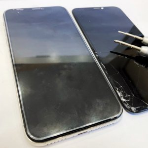 iPhoneX フロントパネル交換