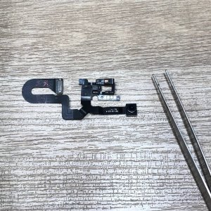 iPhone8Plus 近接センサー交換
