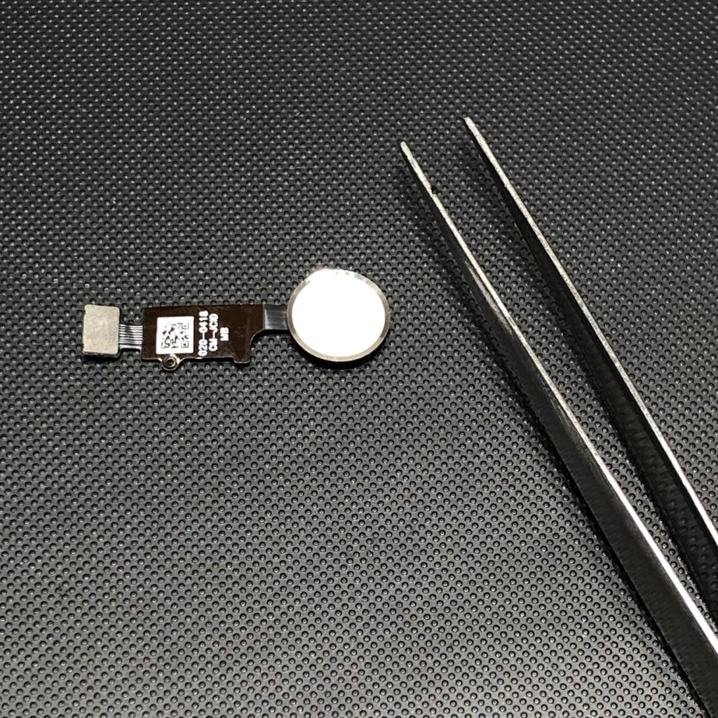 iPhone7 ホームボタン交換