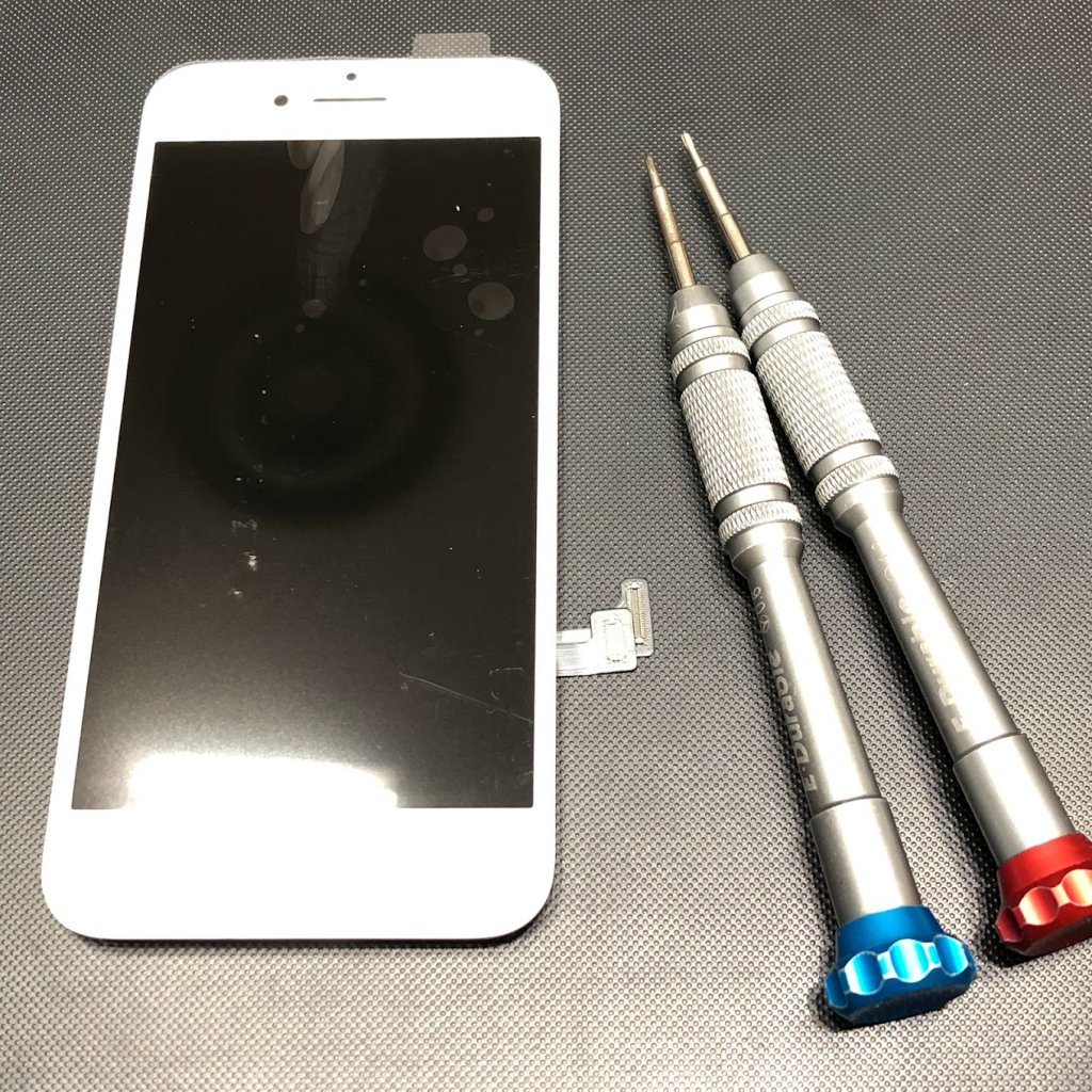iPhone8 液晶交換