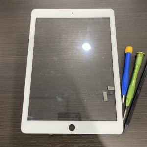 iPad5 フロントパネル交換
