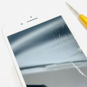 iPhone7Plus フロントパネル交換修理