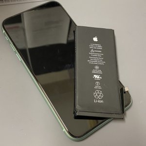 iPhone11 バッテリー交換