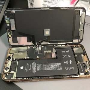 iPhone11Pro バッテリー交換