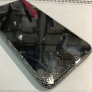 iPhoneX コーナー欠損 パネル交換