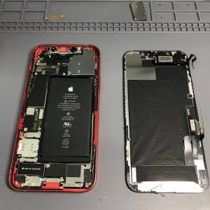 iPhone12 落下 画面暗転 タッチ不能 液晶交換