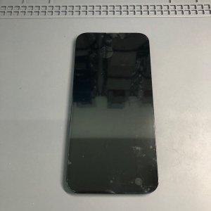 iPhone13 パネル交換