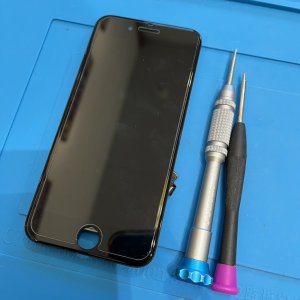 iPhoneSE3 液晶交換