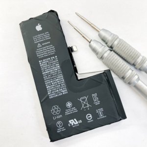 iPhone XS バッテリー交換