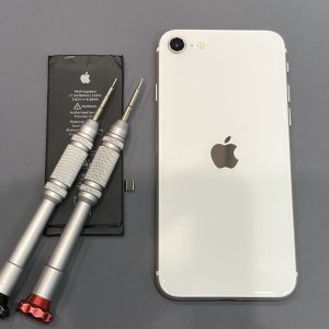 iPhoneSE2 バッテリー交換