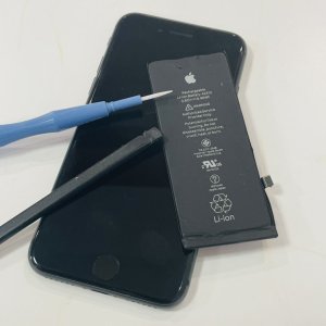 iPhone8バッテリー交換修理