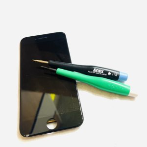 iPhone8 液晶交換