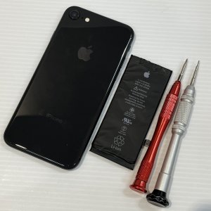 iPhone8 バッテリー交換