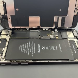 iPhone8 水没修理
