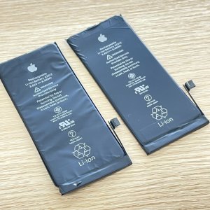 iPhone8　バッテリー交換同時修理