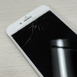 iPhone7 フロントパネル交換