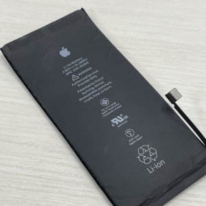 iPhone8plus バッテリー交換修理
