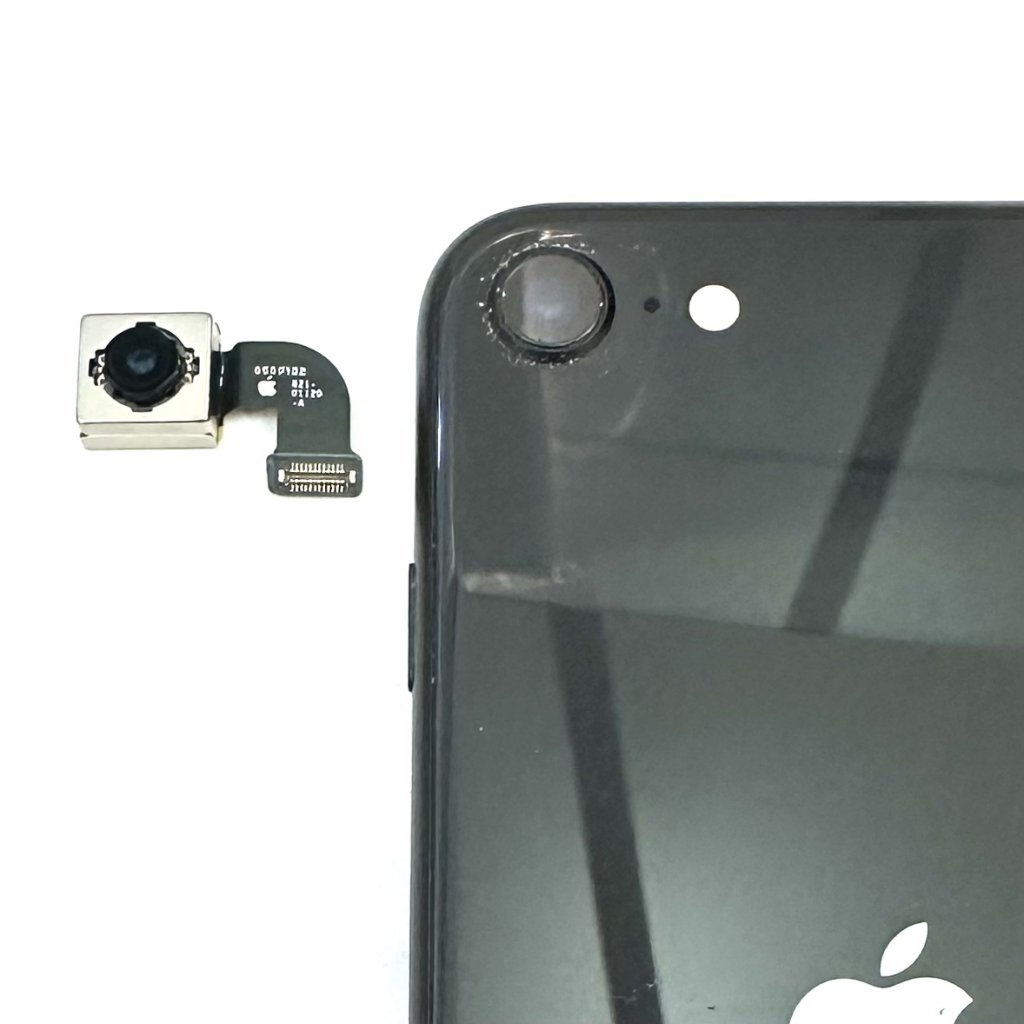 iPhoneSE2 アウトカメラ修理