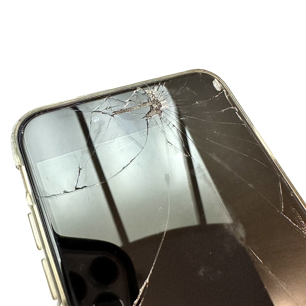 iPhone8 液晶+近接センサー交換