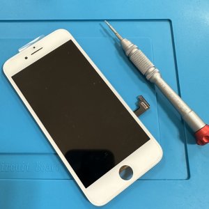 iPhone8 液晶交換
