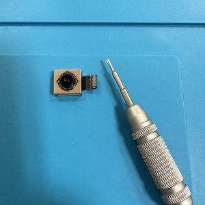 iPhoneXR アウトカメラ交換