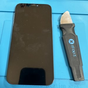 iPhone12 液晶交換