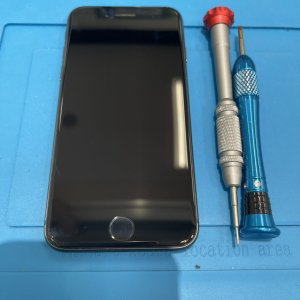 iPhone8 ライトニング修理