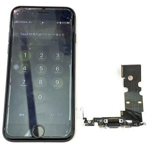 iPhone8　ライトニング修理