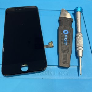 iPhoneSE3 液晶交換