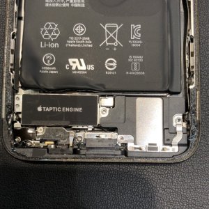 iPhone11 Pro バイブレーション不良