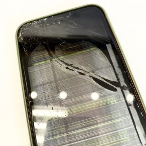 iPhone11 液晶交換