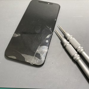 iPhone12Pro 液晶交換