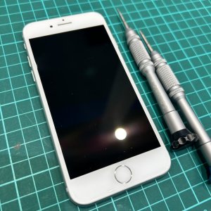 iPhone8 基板修理