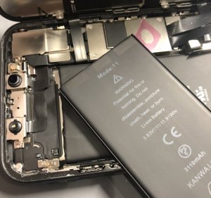 iPhone11 バッテリー交換